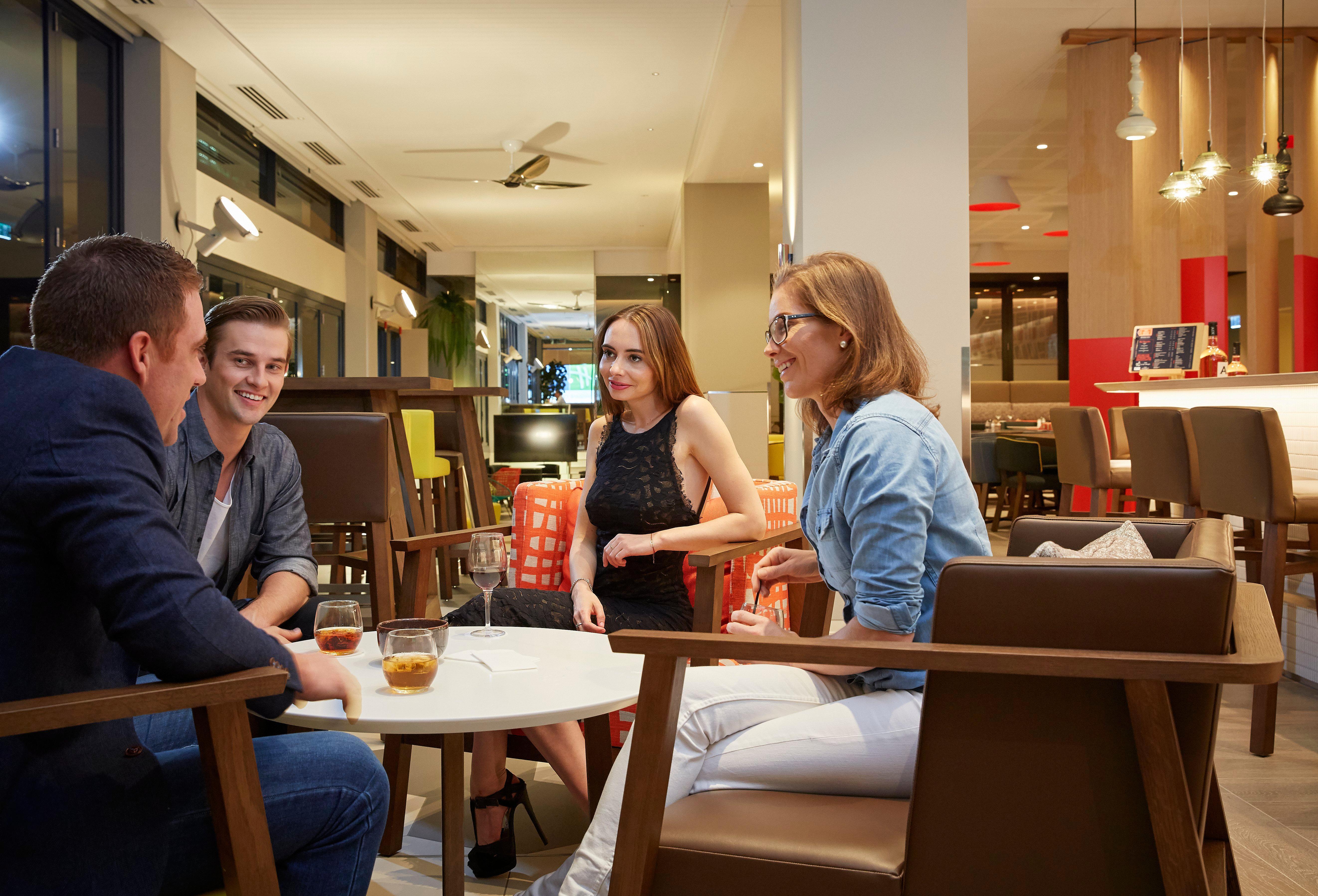 Holiday Inn Express Brisbane Central By Ihg Exterior photo