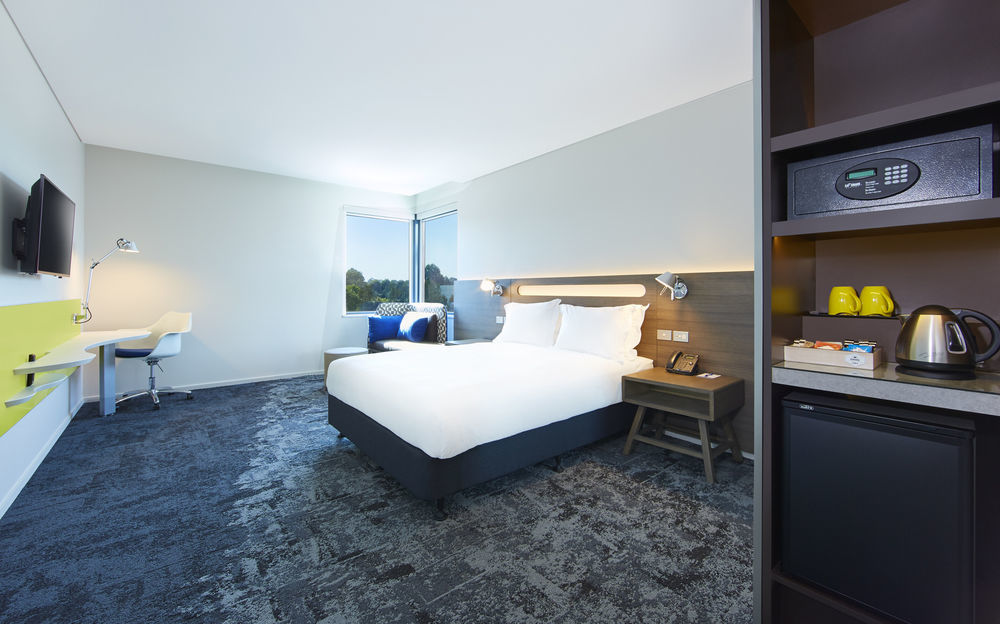 Holiday Inn Express Brisbane Central By Ihg Exterior photo